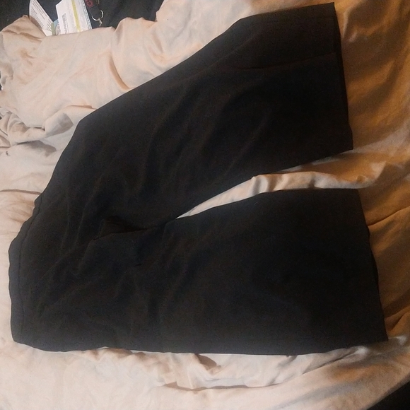 Woman's M Collection Petite 10 PS Dress  Slacks in Black - Picture 9 of 10